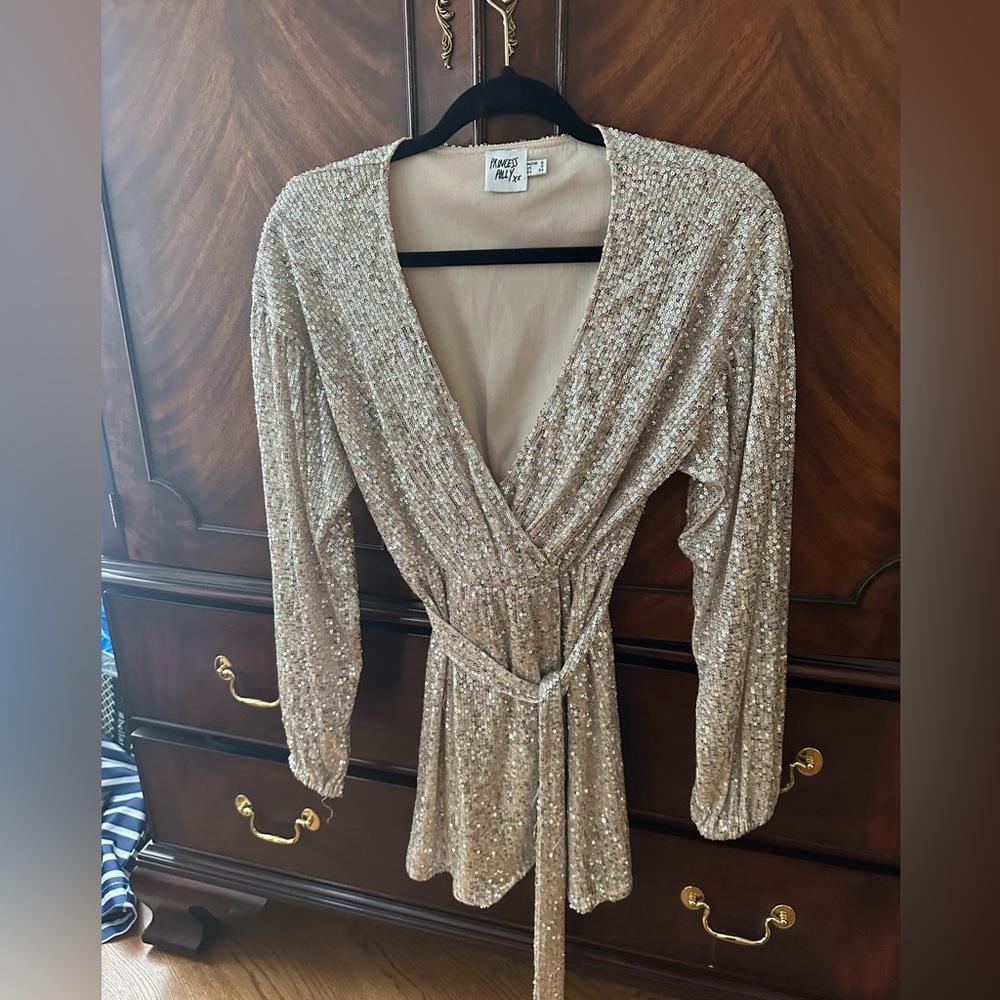 Princess polly perfect condition wrap dress sz 2